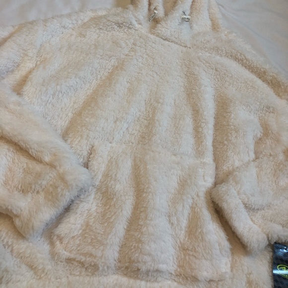 White Fuzzy Sweatshirt - Picture 3 of 5